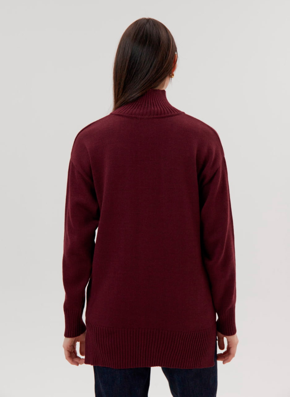 Свитер с горлом