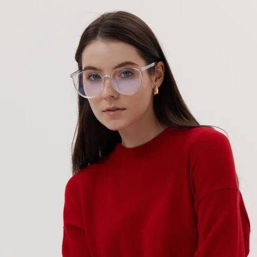 Какие цвета одежды вызывают чувство доверия