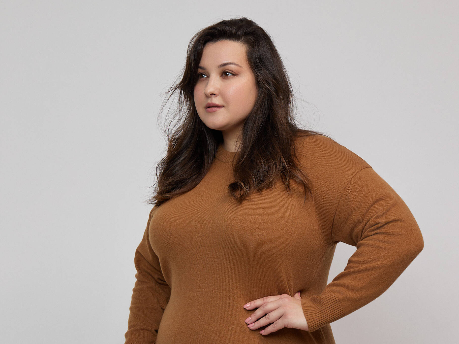 Какие платья подходят для большого бюста: фасоны и особенности фигуры